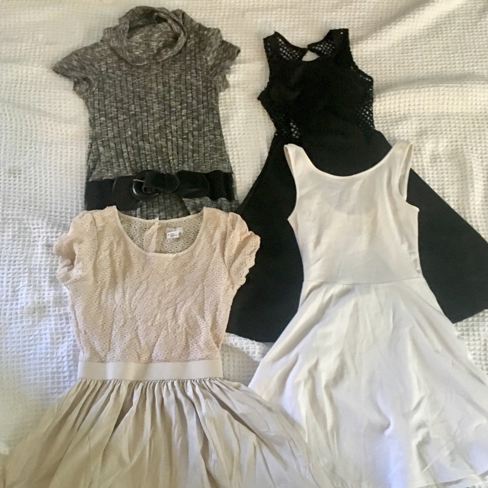 4 pc Lot; Size xs-m